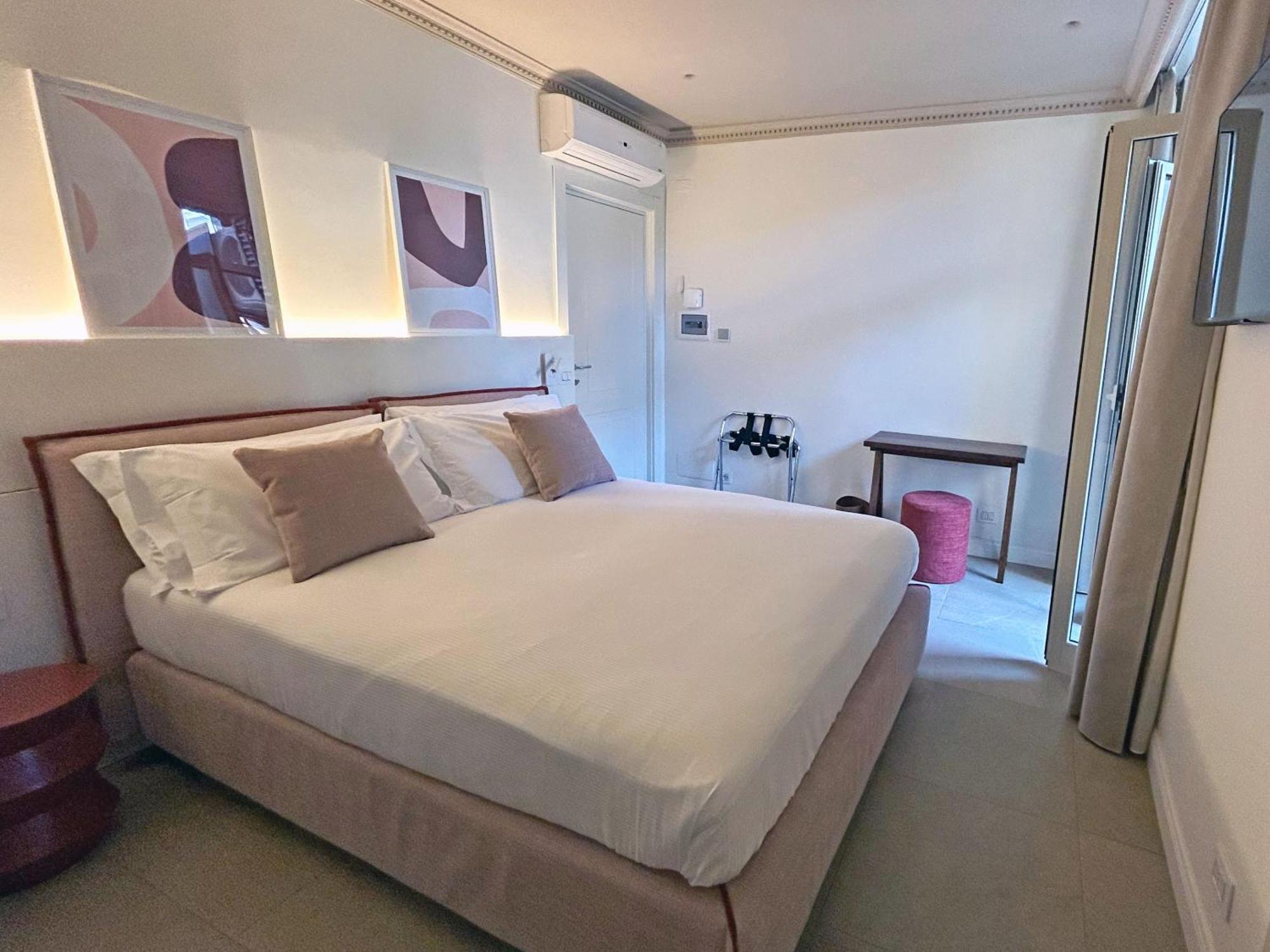 Astom Suites Rome Exterior photo